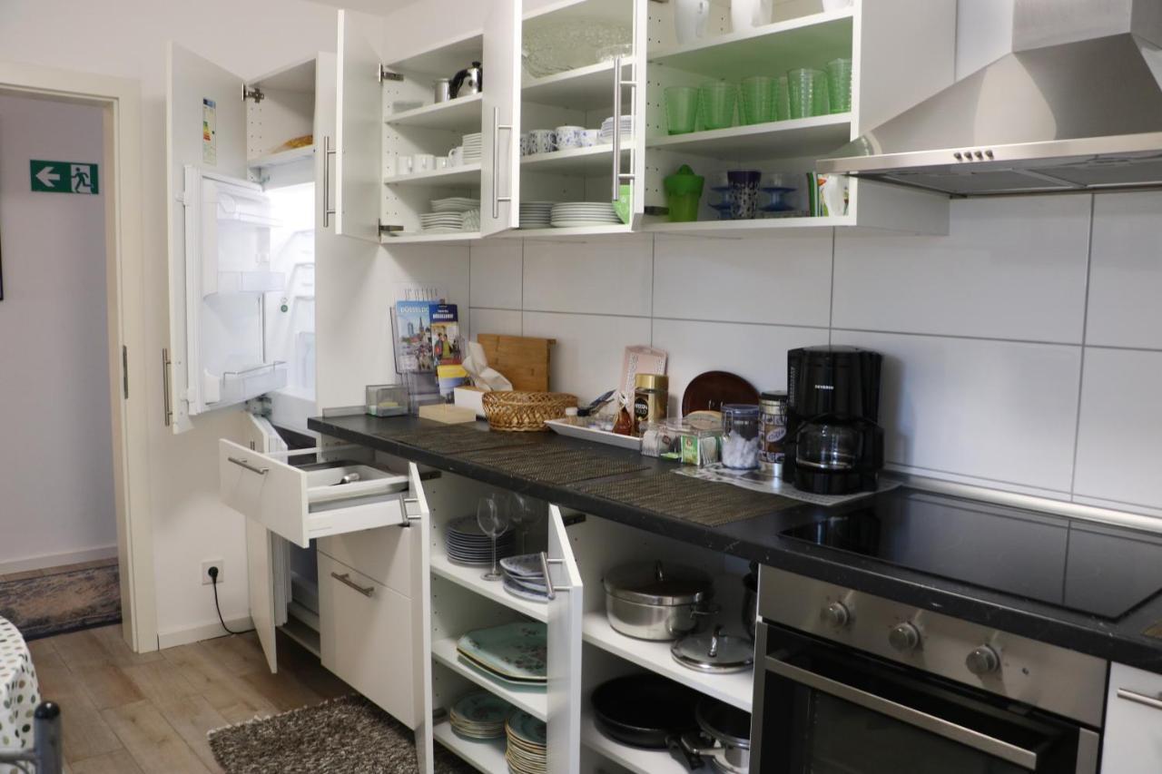 Rooms In Duesseldorf Near The Airport/Fair Екстер'єр фото